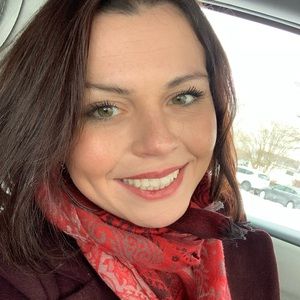 Meet your Posher, Rebecca